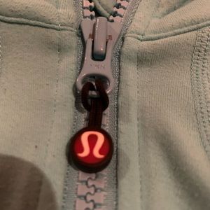 Lululemon slim fit jacket size 4 blue